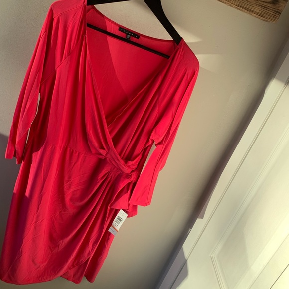NWT / Tiana B. / Bright Pink / Wrap Style / Fitted / Midi Dress - Picture 1 of 10